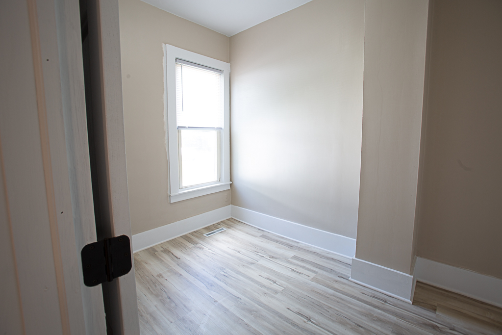 507 Commercial Street Property Photo 8