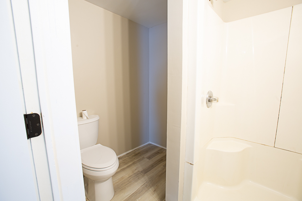 507 Commercial Street Property Photo 9