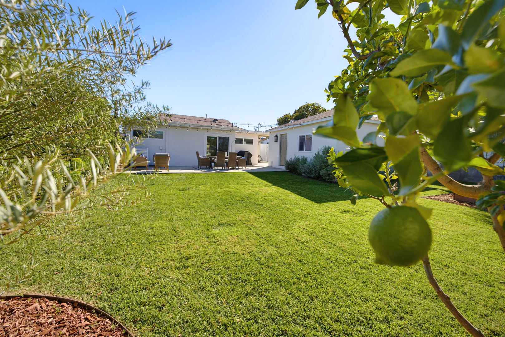 2809 Faber Street Property Photo 1