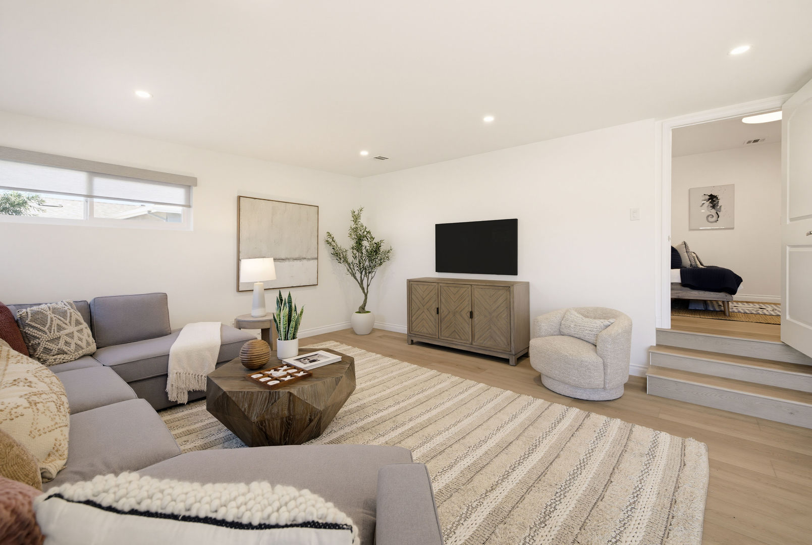 2809 Faber Street Property Photo 18