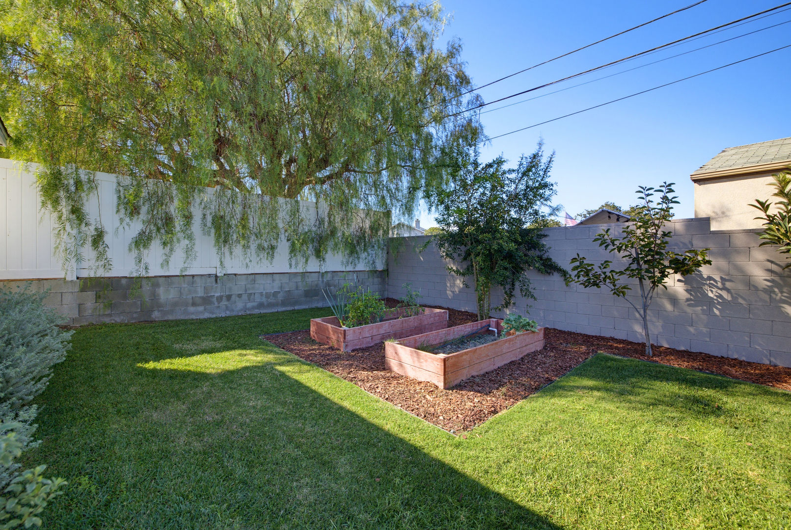 2809 Faber Street Property Photo 36