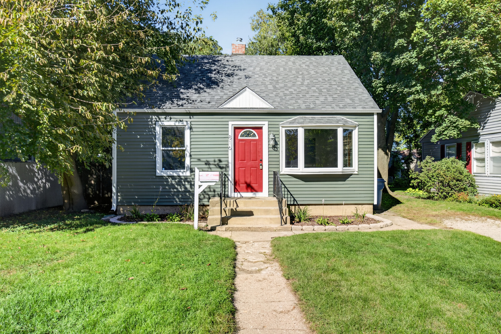 816 1st Avenue Property Photo 1