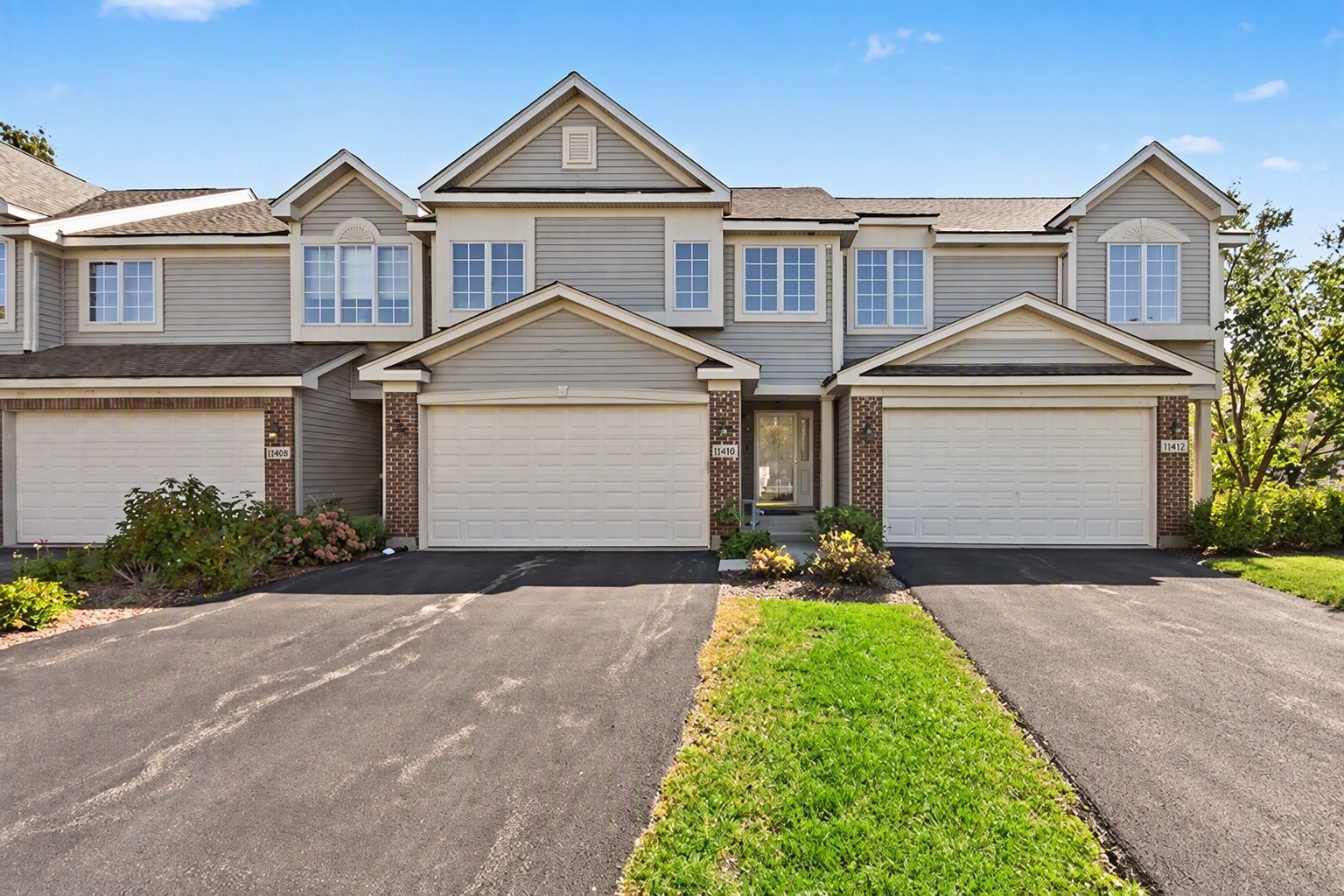1392 Prairie View Parkway Property Photo 1