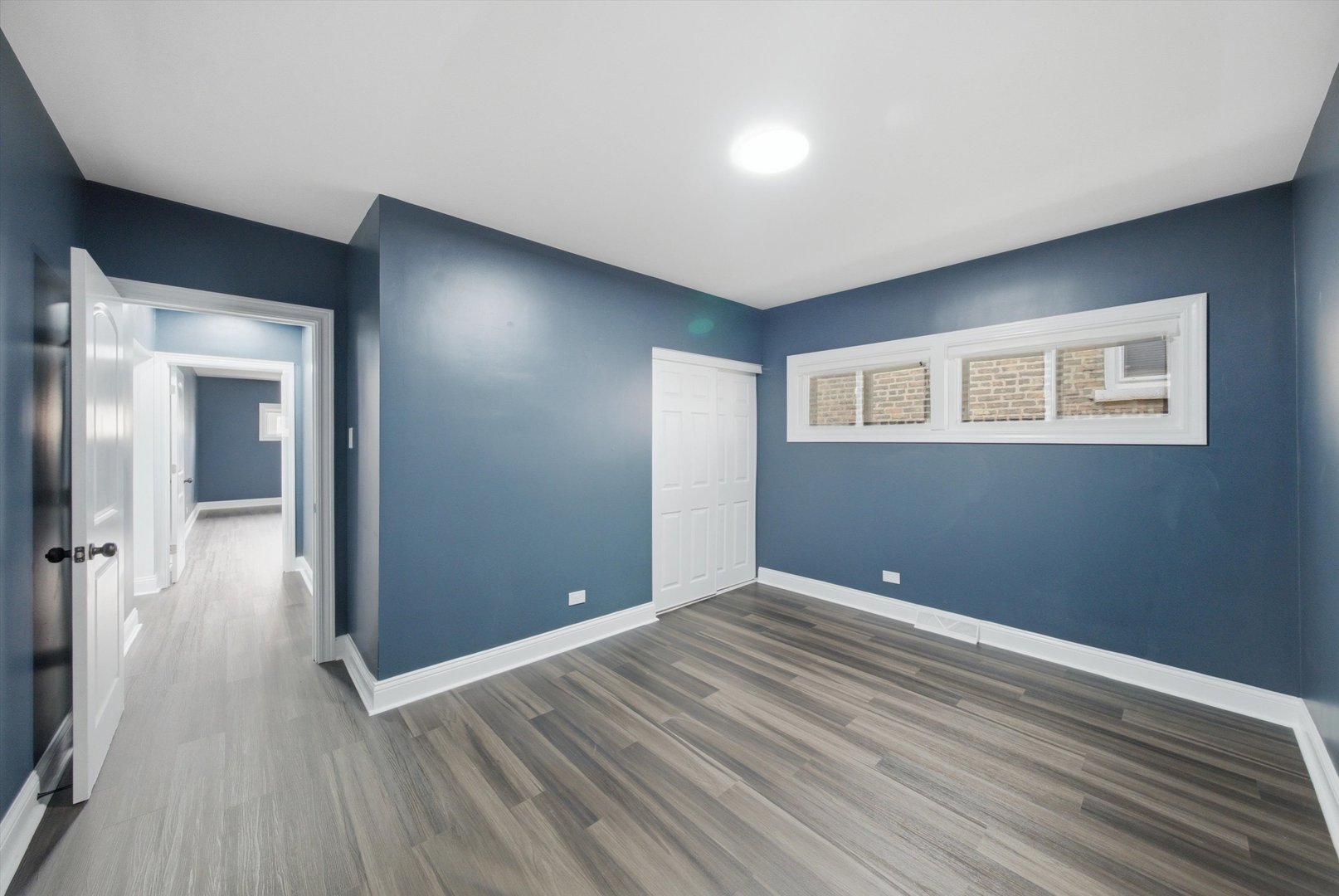 6601 S Francisco Avenue Property Photo 17