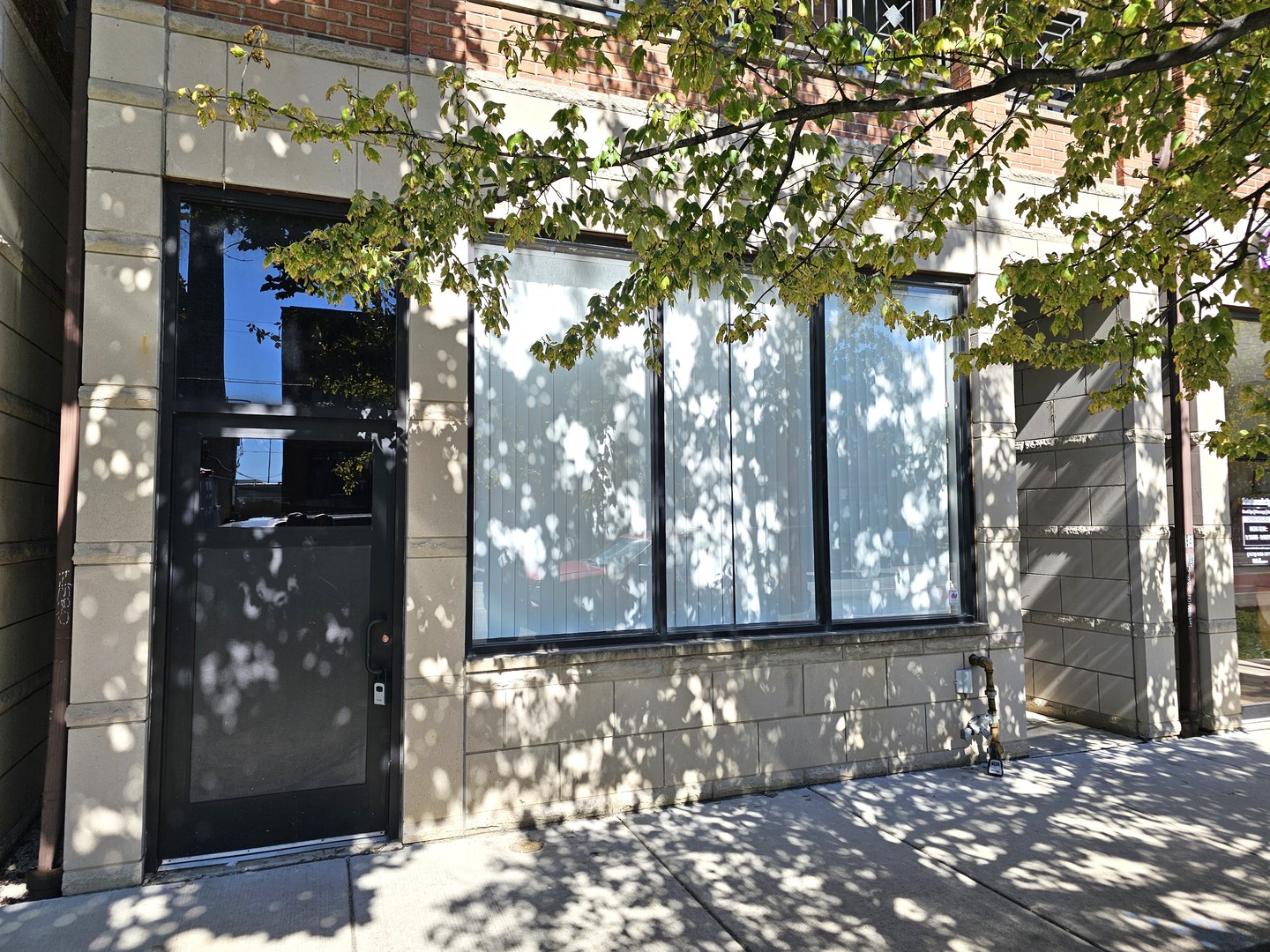2708 W Chicago Avenue 1 Property Photo 2