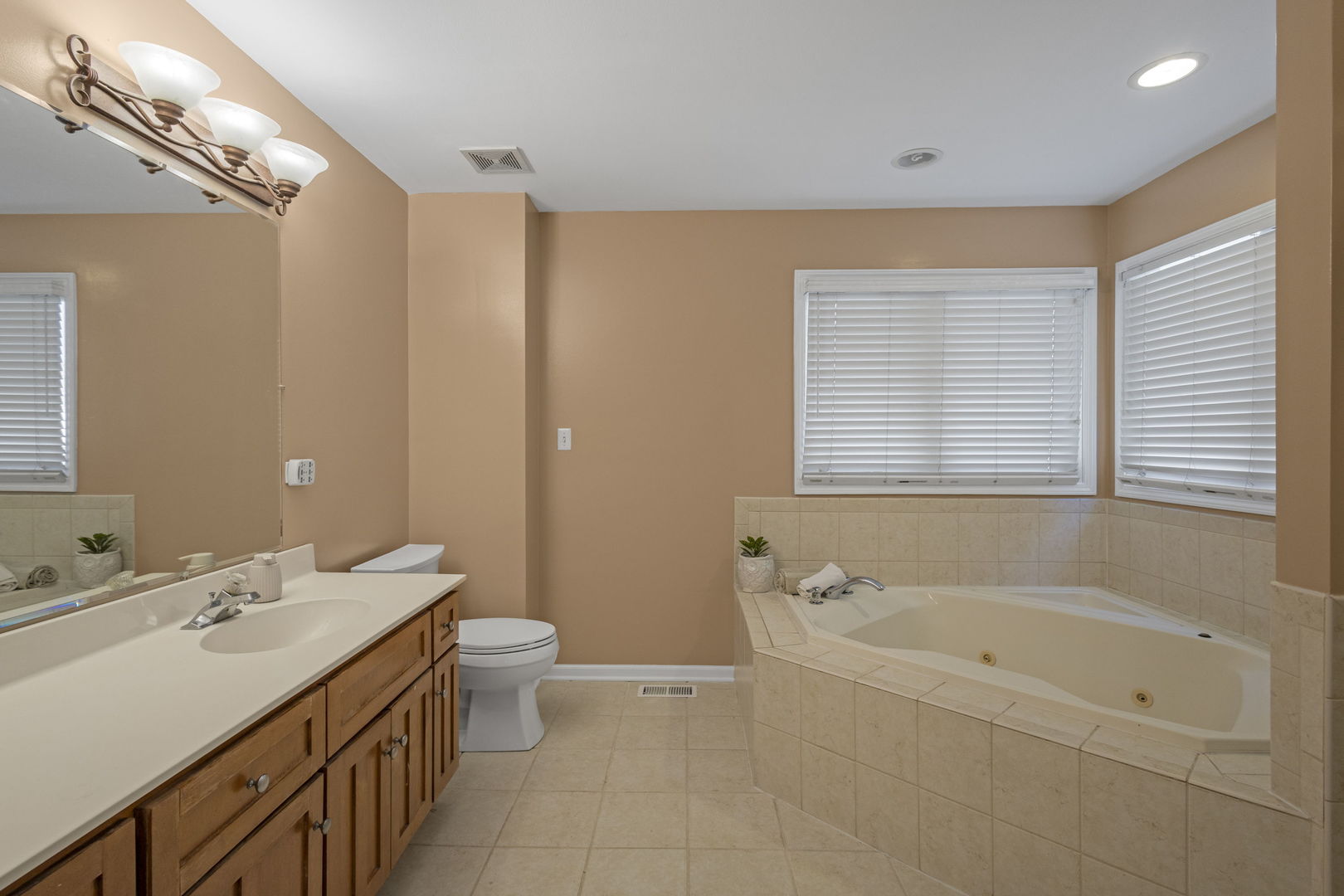 5828 W 90th Street Property Photo 20