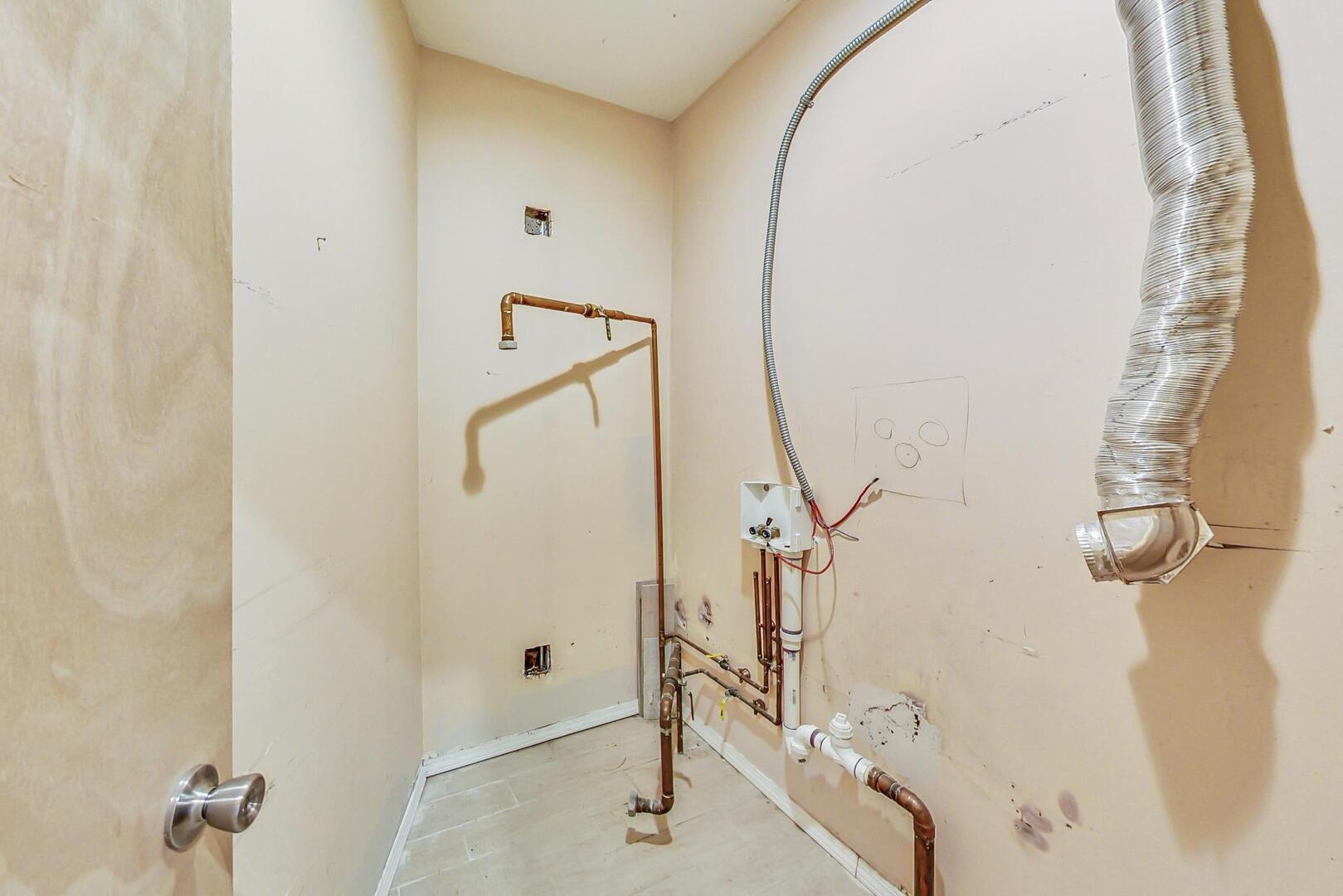 3125 N Lincoln Avenue C Property Photo 17