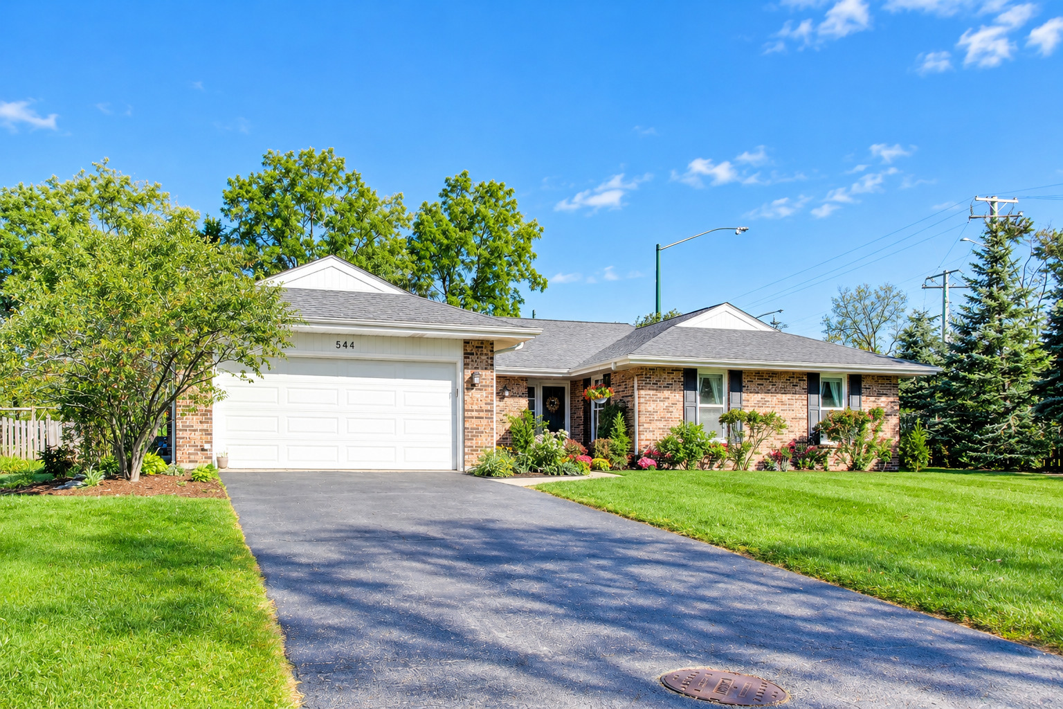 544 Fox Glove Lane Property Photo 1