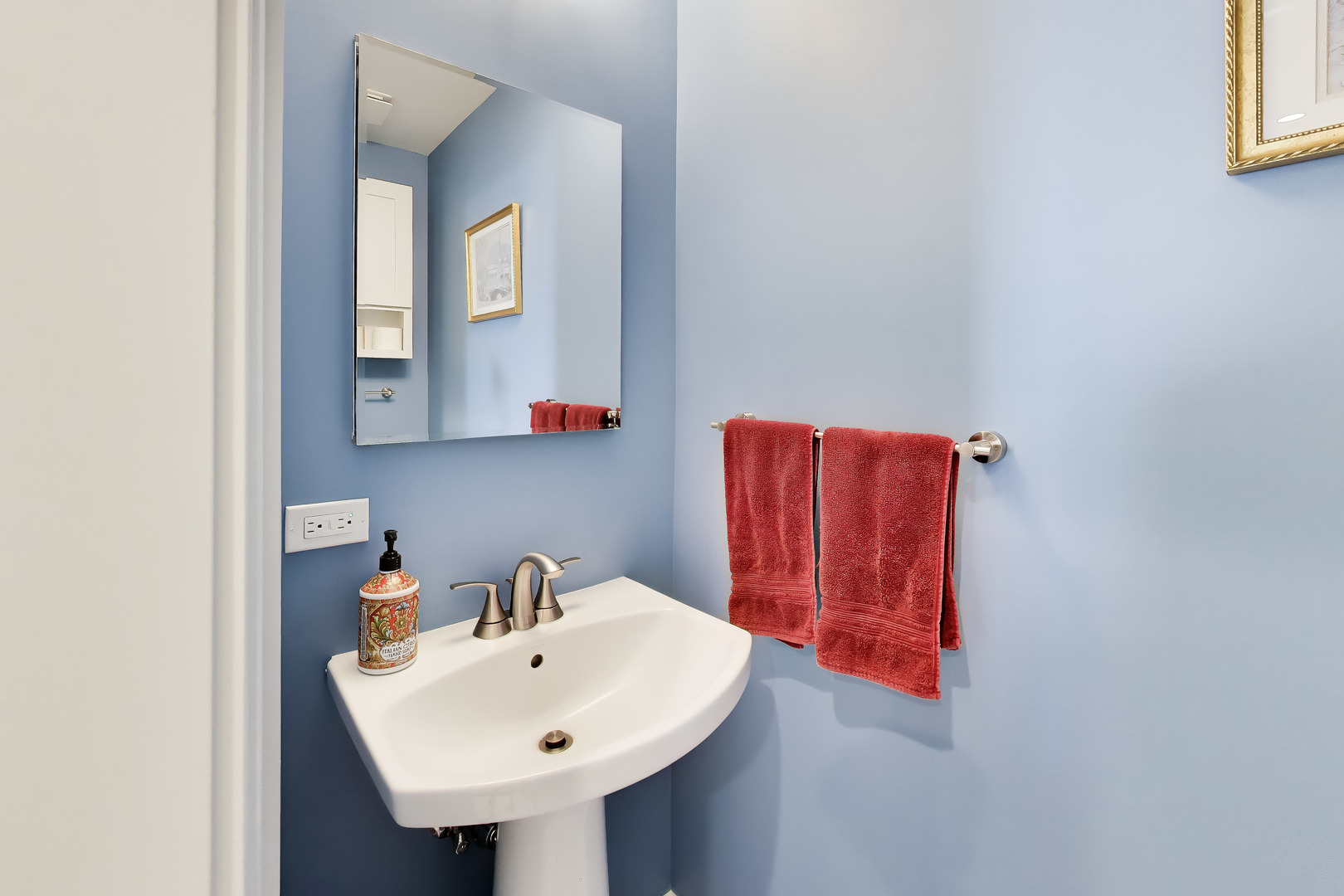 544 Fox Glove Lane Property Photo 23