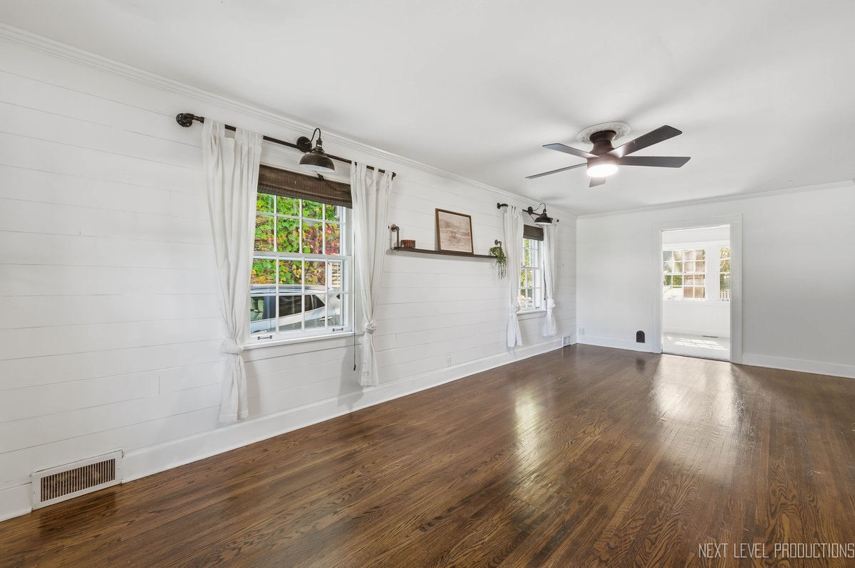 1350 Garfield Avenue Property Photo 11