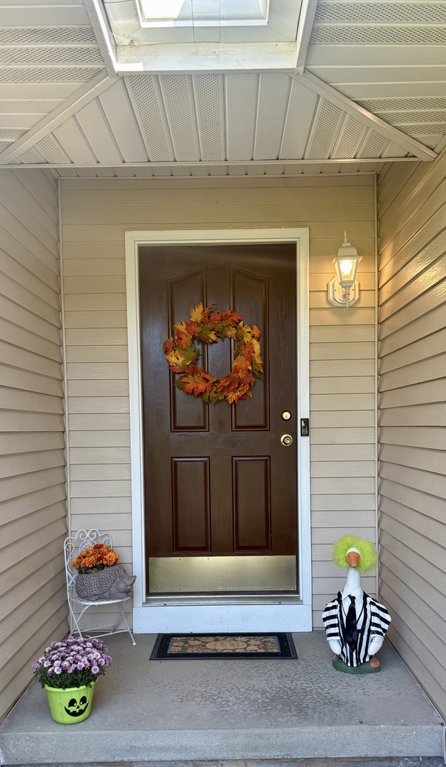 829 Fyre Lake Drive Property Photo 3
