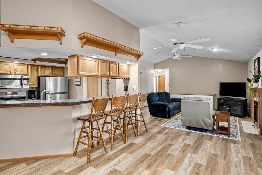 829 Fyre Lake Drive Property Photo 15