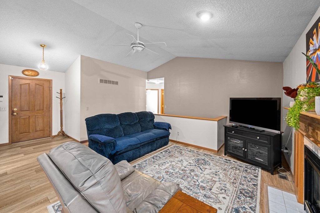 829 Fyre Lake Drive Property Photo 19