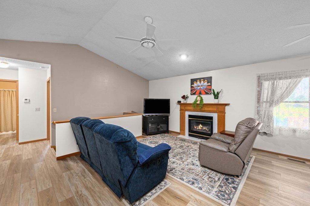 829 Fyre Lake Drive Property Photo 20