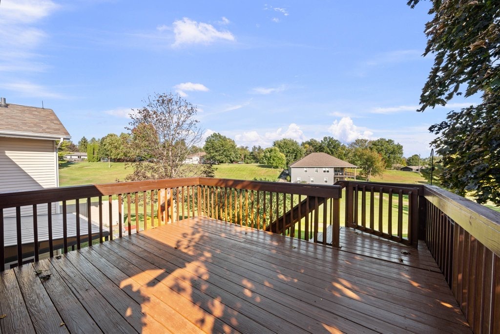 829 Fyre Lake Drive Property Photo 23