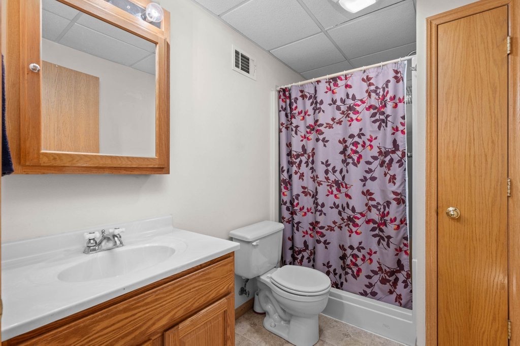 829 Fyre Lake Drive Property Photo 38