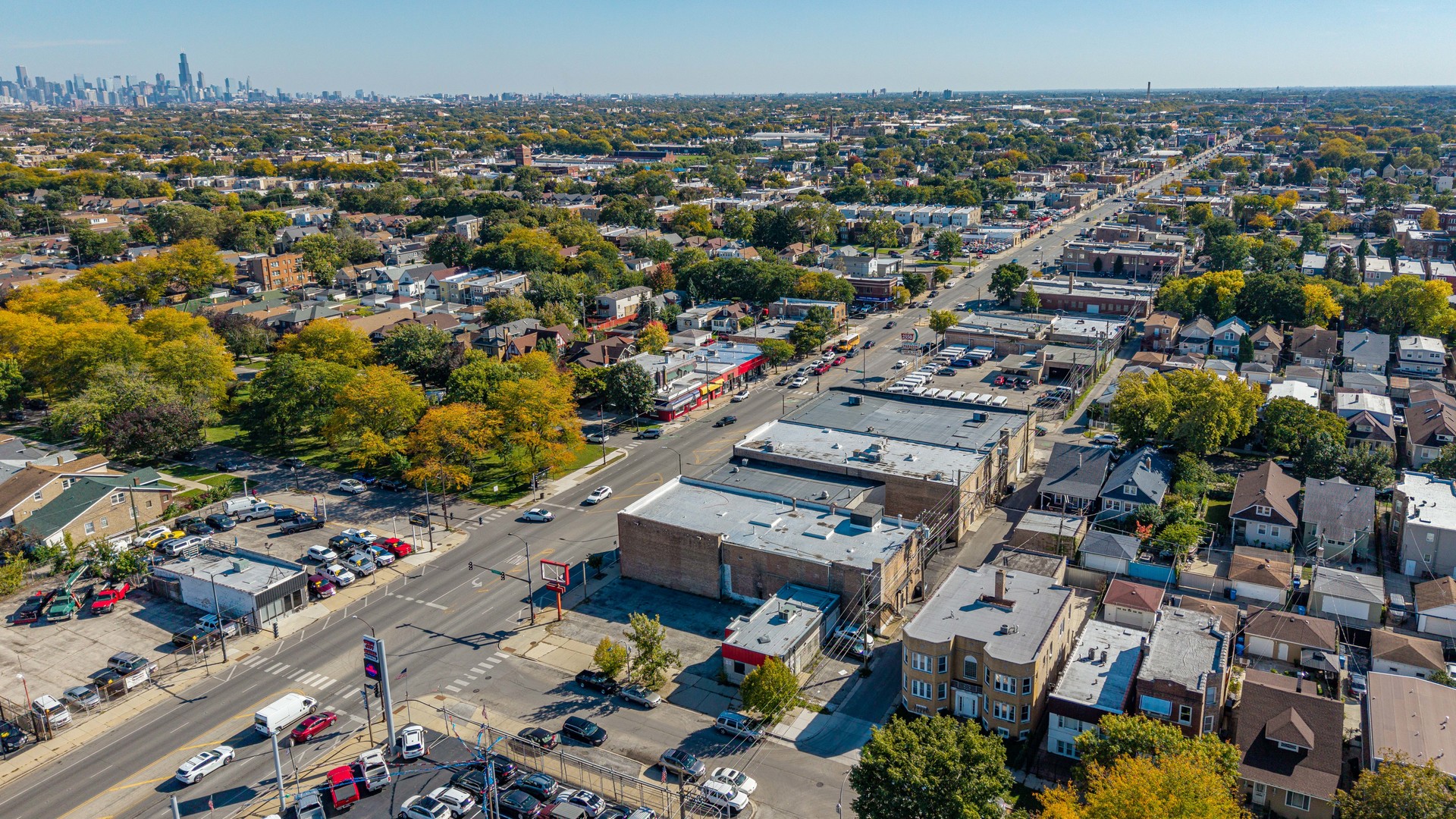 2559 N Cicero Avenue Property Photo 13