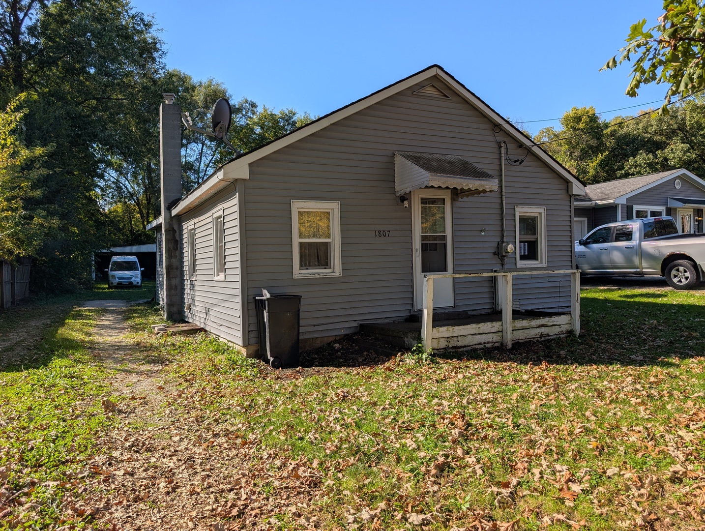 1807 Poplar Street Property Photo 1