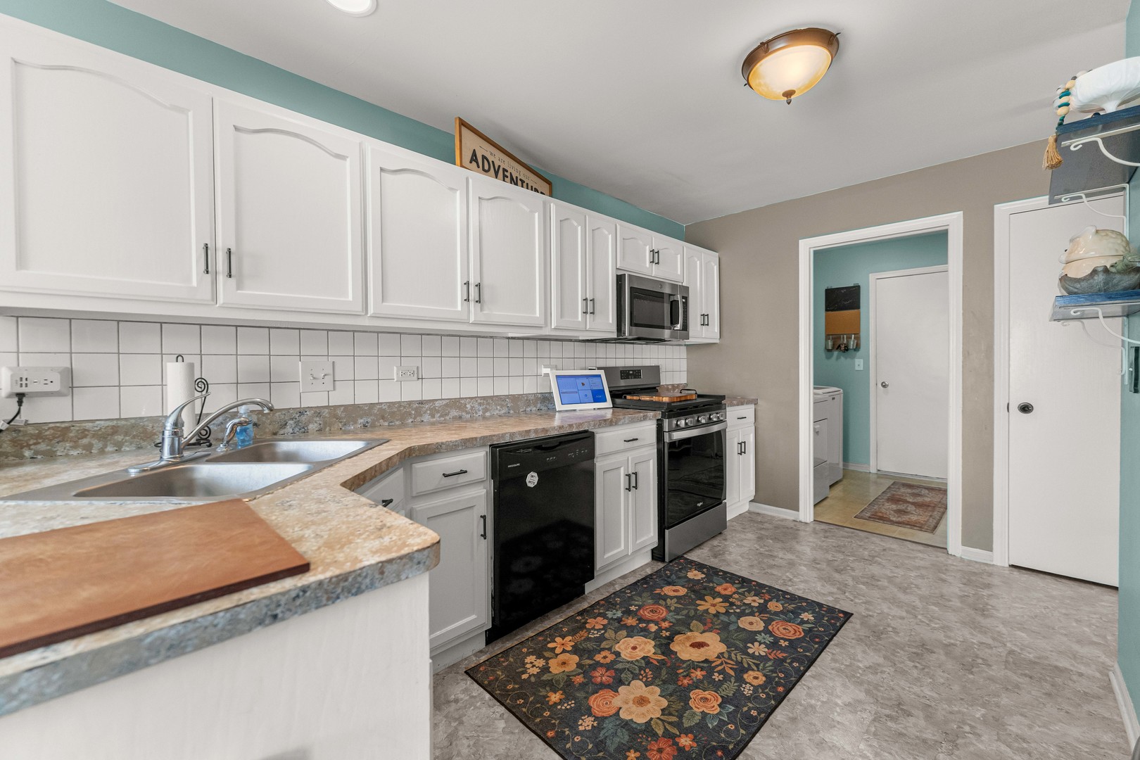 8229 Pecan Place Property Photo 9