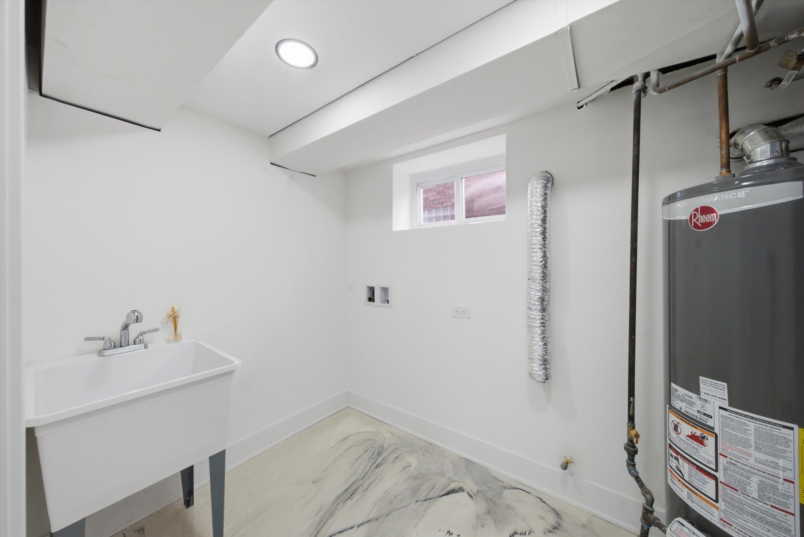 5711 S Mayfield Avenue Property Photo 27