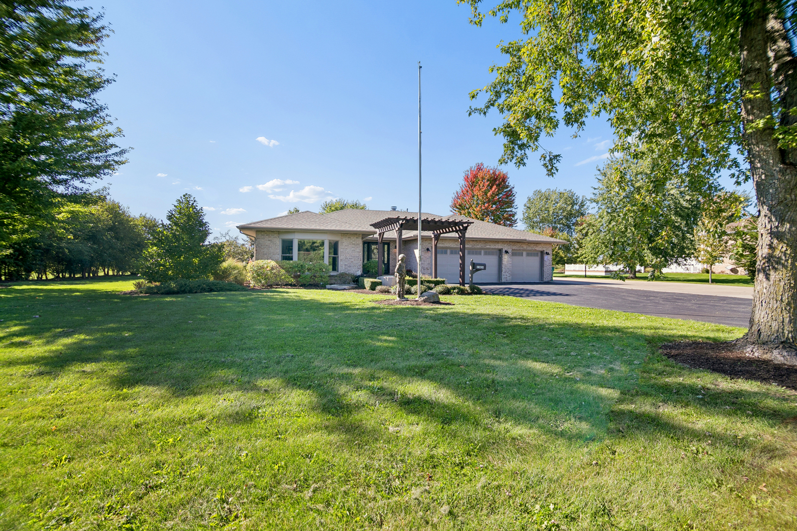 23826 S Schoolhouse Road Property Photo 4