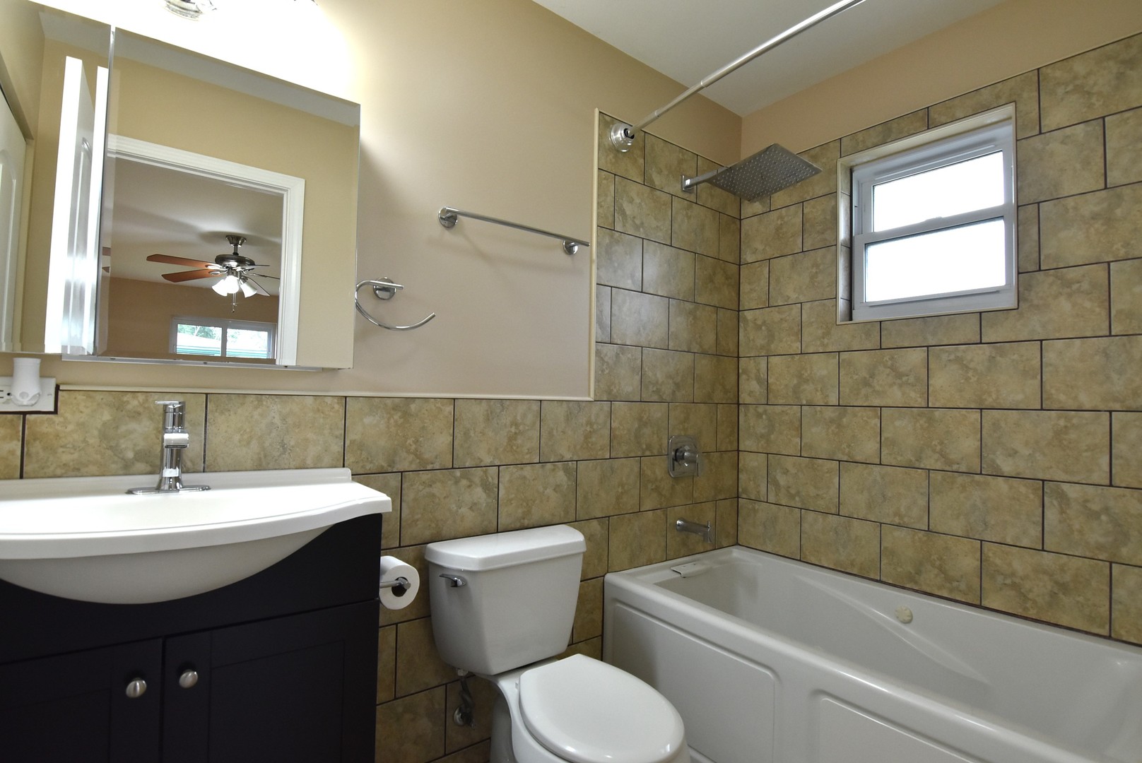 210 E Myrick Avenue Property Photo 30