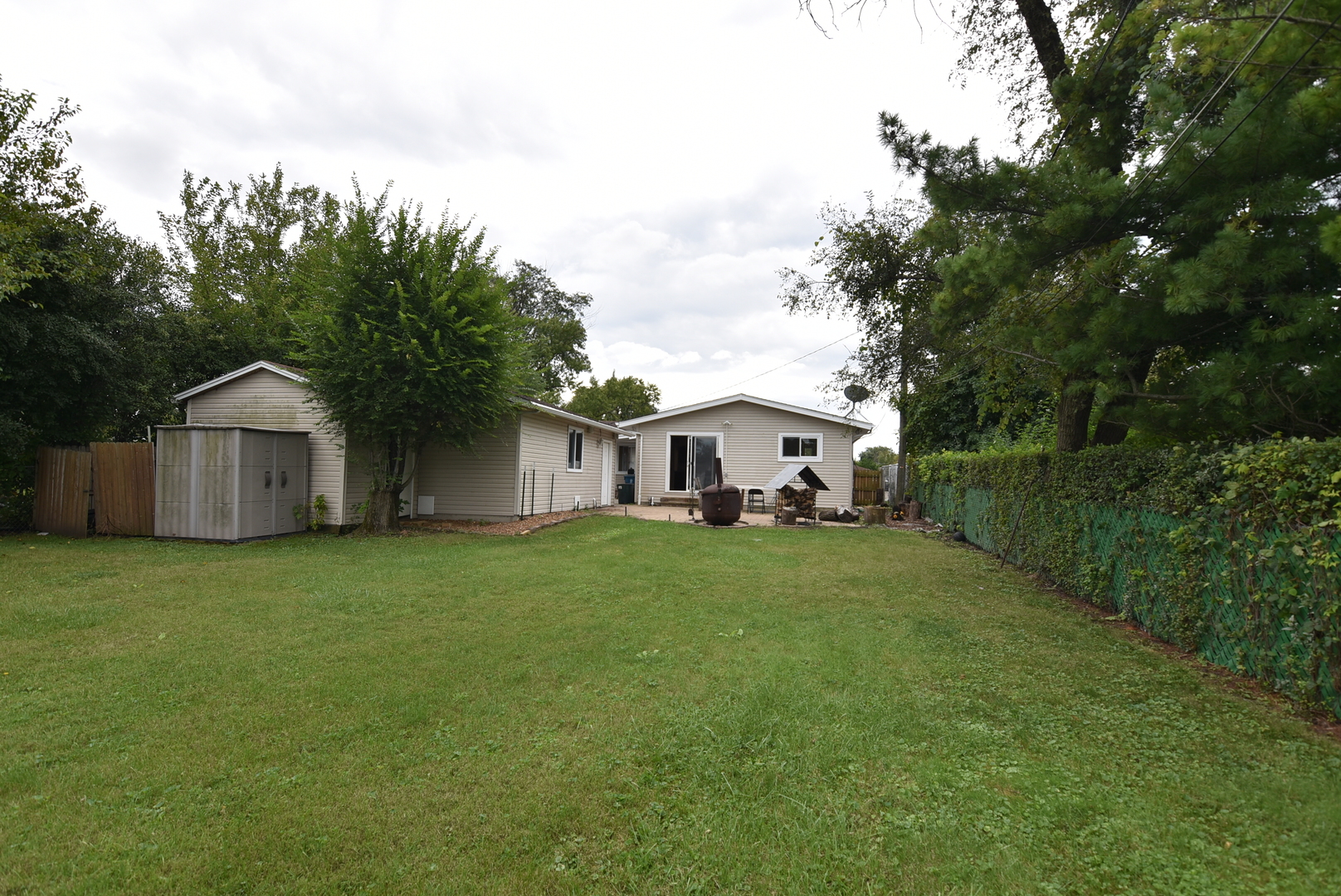 210 E Myrick Avenue Property Photo 43