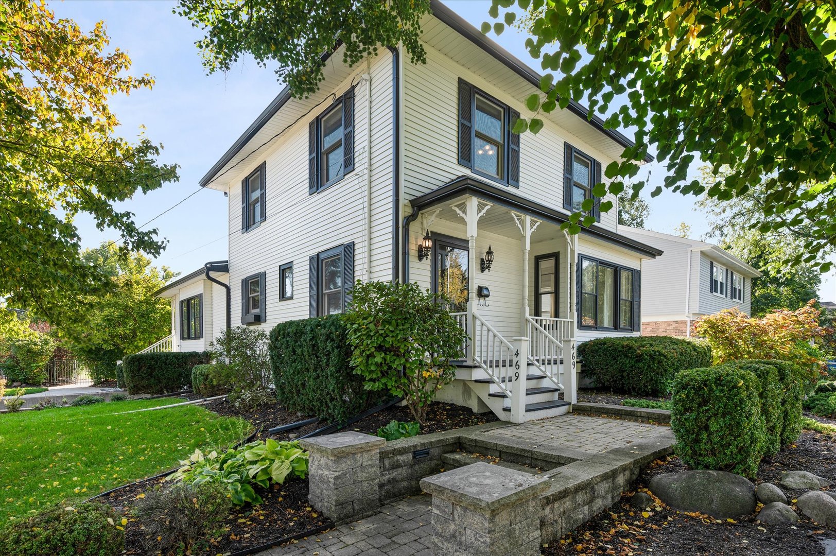 469 S York Street Property Photo 1