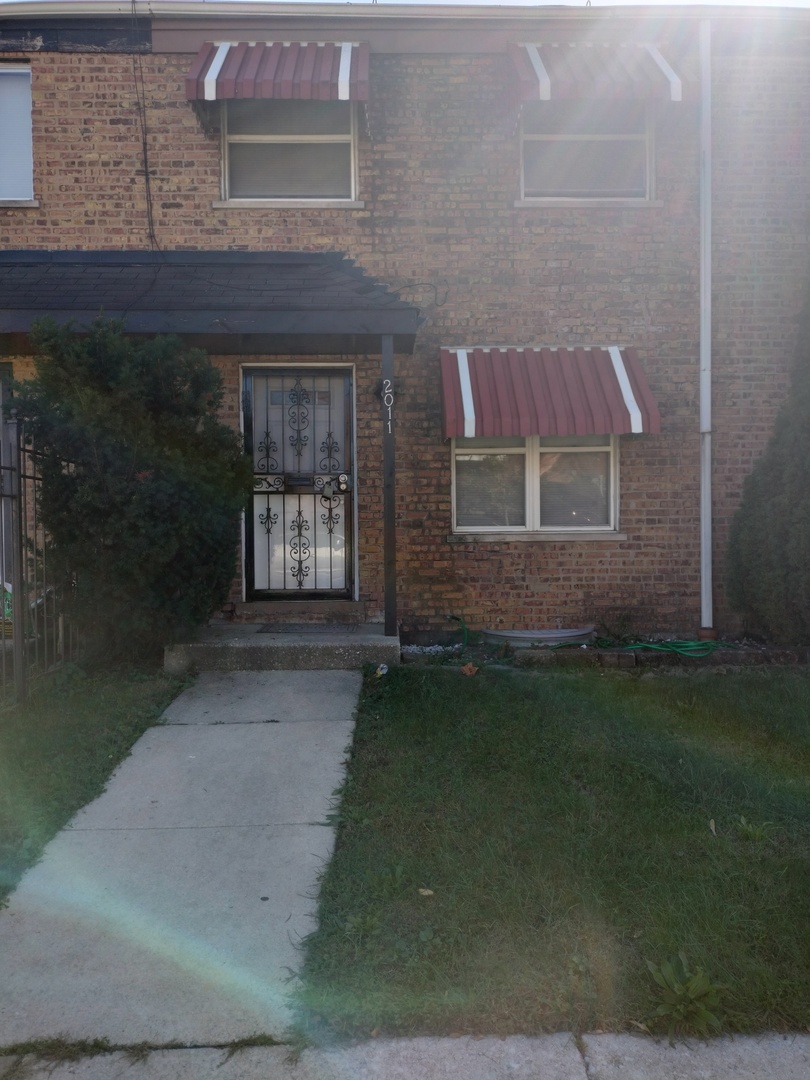 2011 E 78th Street Property Photo 1