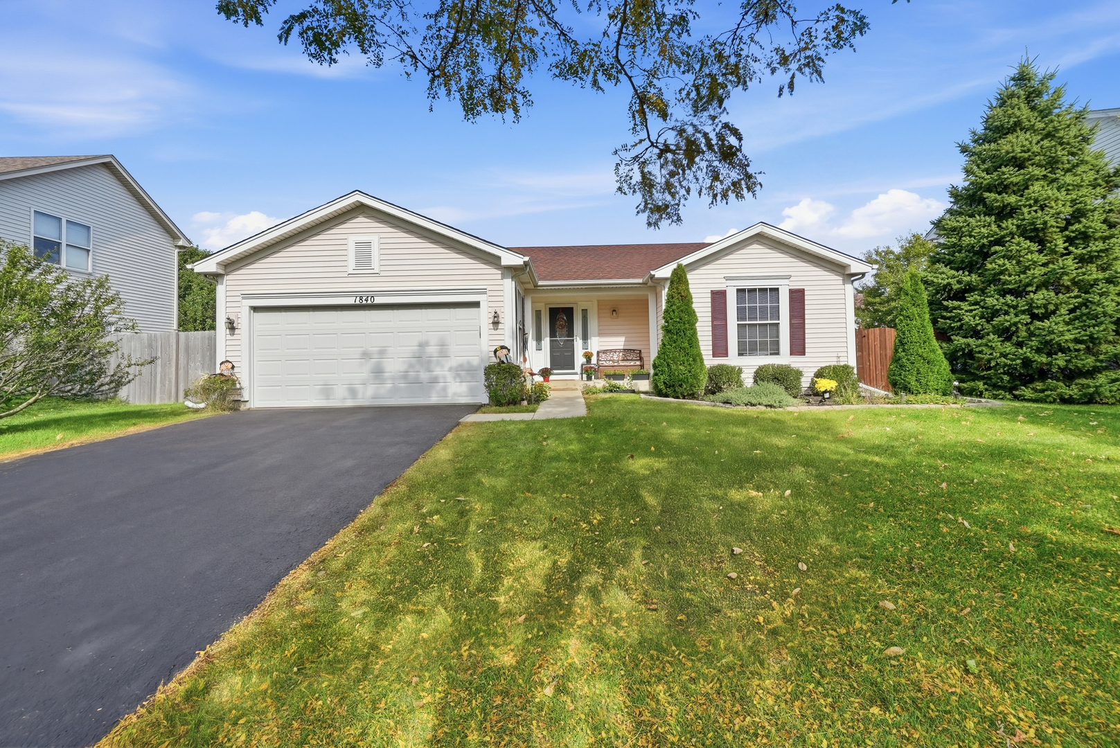 1840 Kendall Ridge Boulevard Property Photo 1