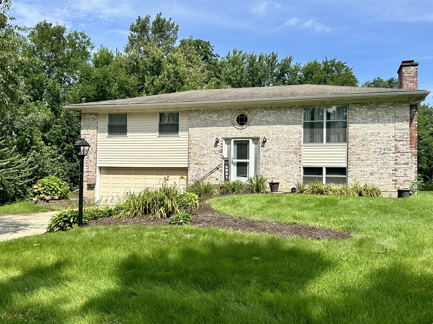 808 South Road Property Photo 1
