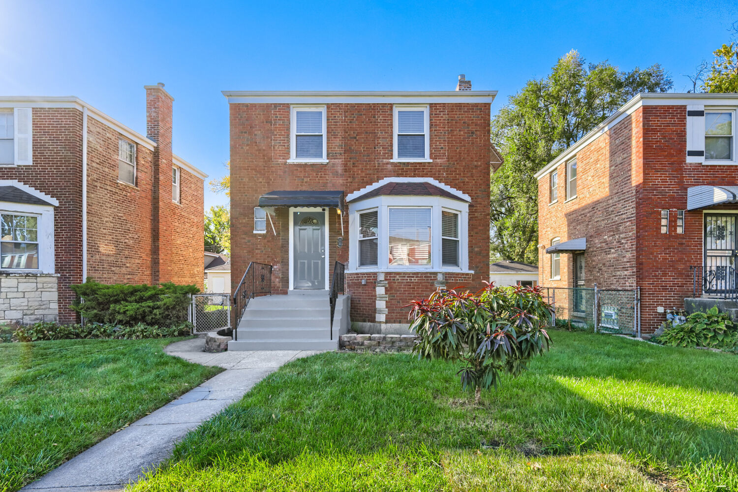 3904 Gladys Avenue Property Photo 1