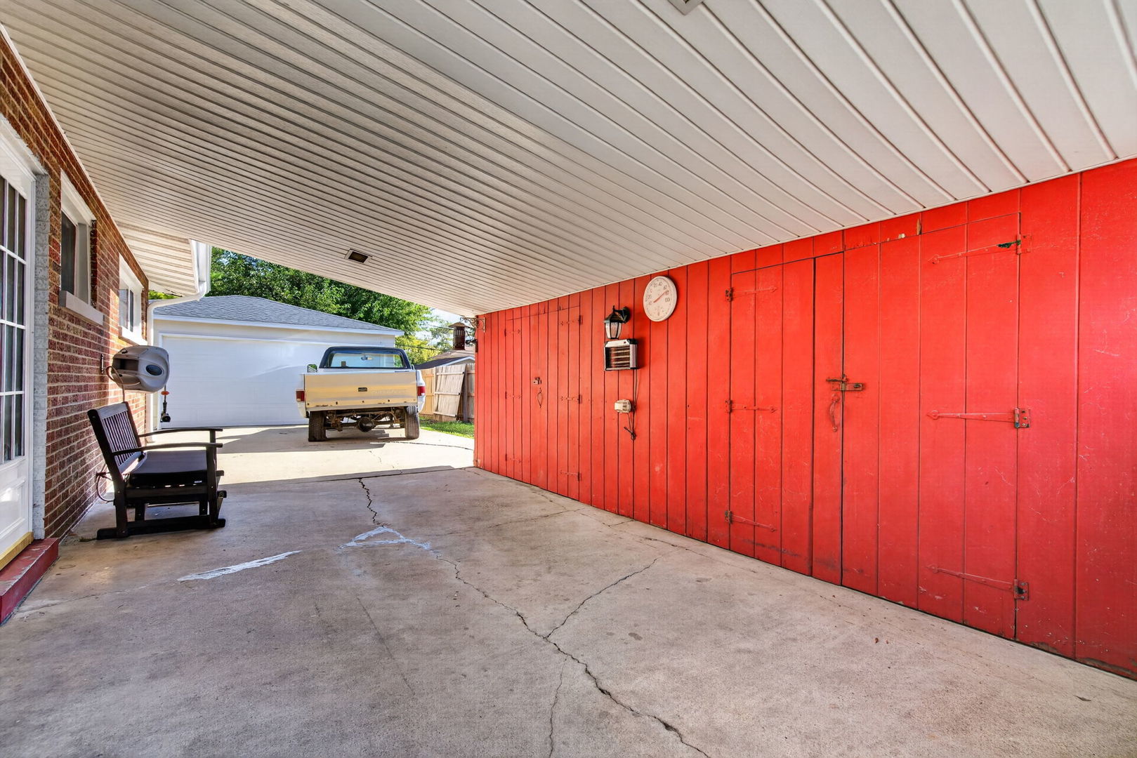 219 Judson Street Property Photo 4