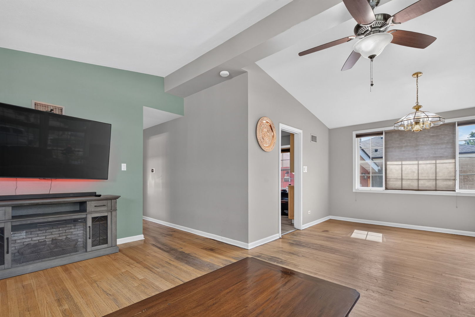 219 Judson Street Property Photo 10