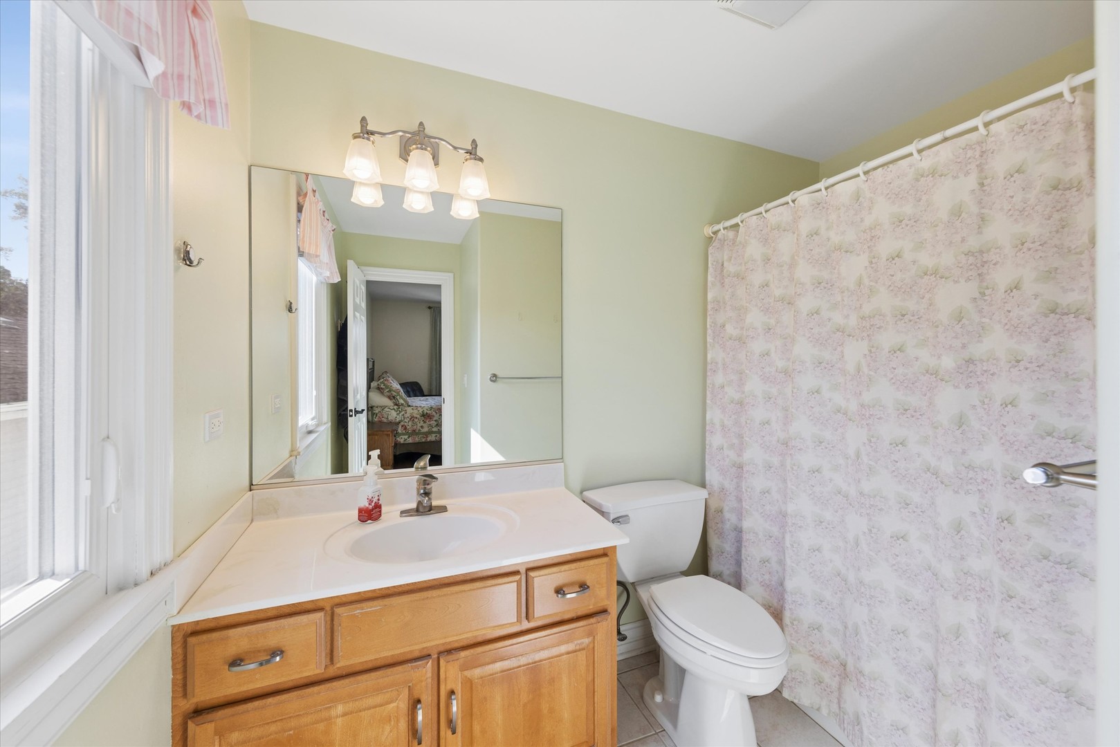 583 W Fay Avenue Property Photo 37