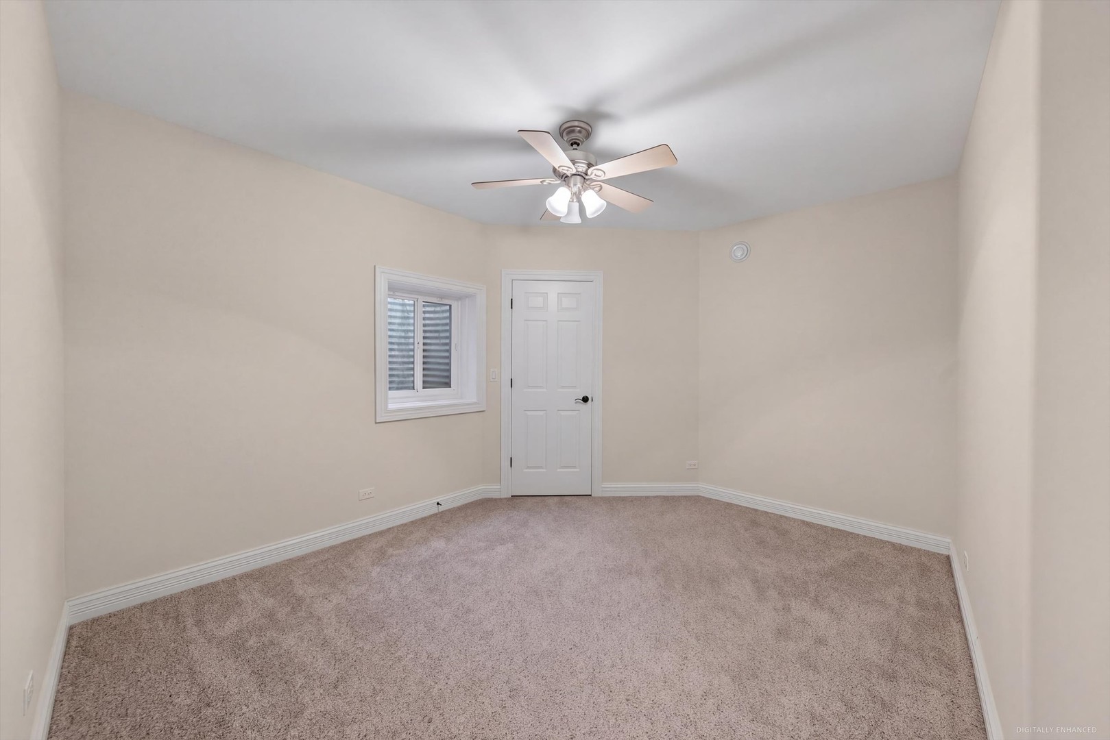 583 W Fay Avenue Property Photo 47