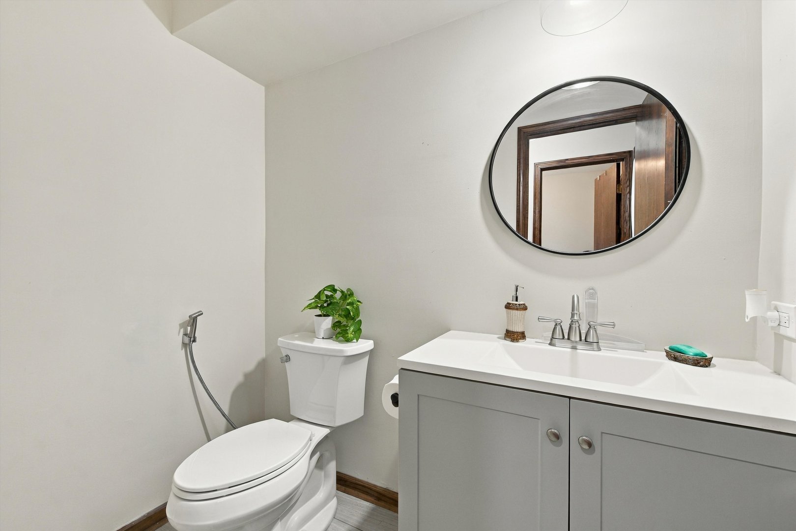 458 S Park Boulevard Property Photo 16