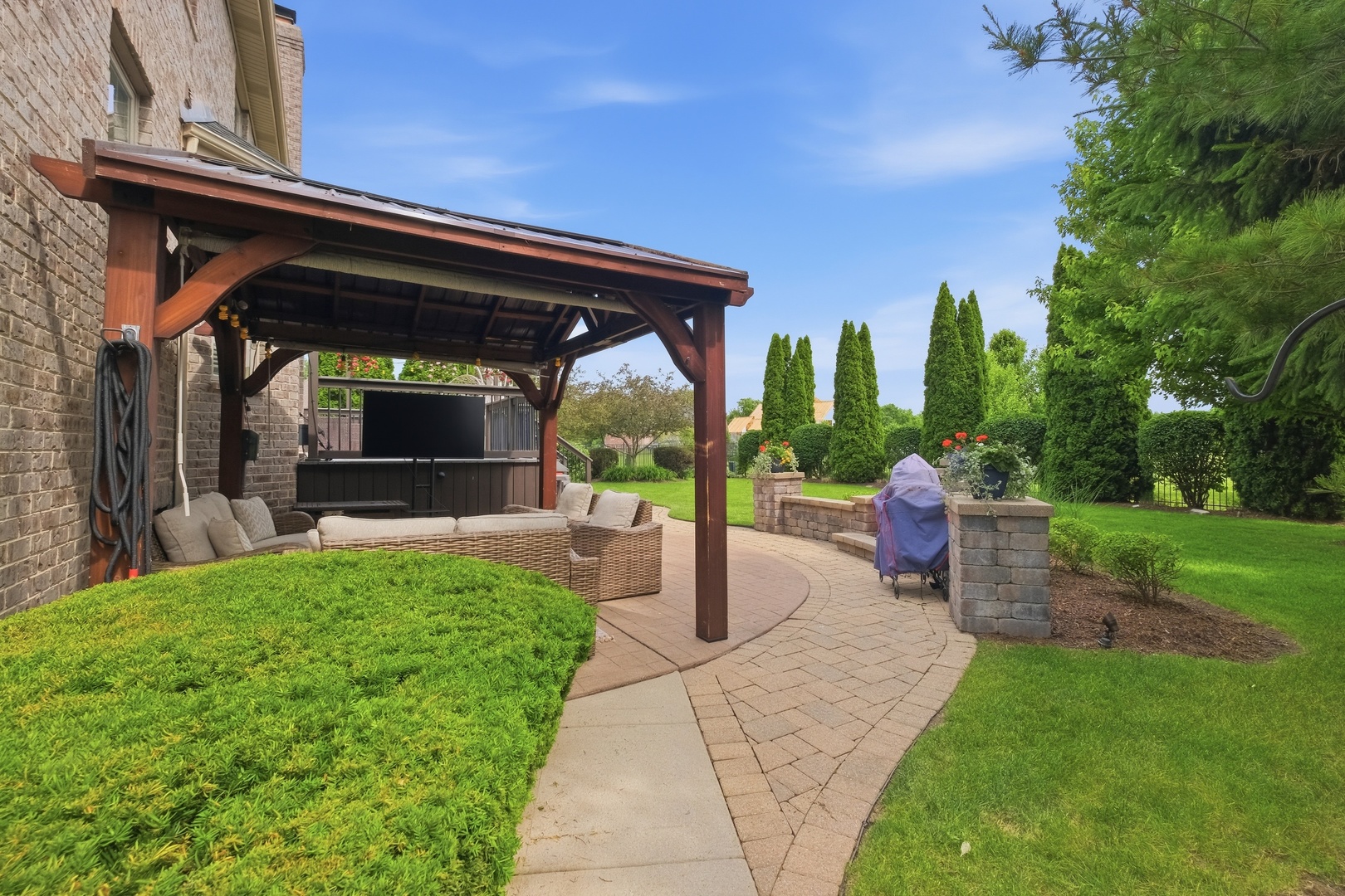 24821 W Easy Street Property Photo 51