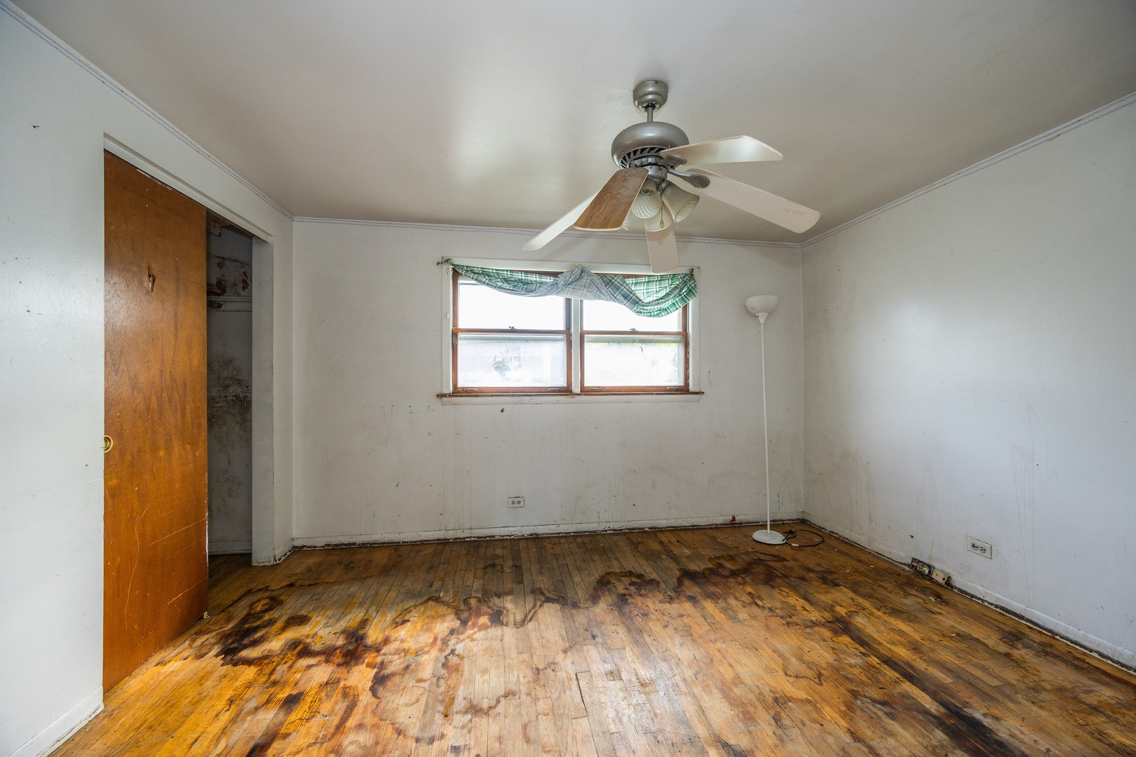 7929 S Greenwood Avenue Property Photo 12