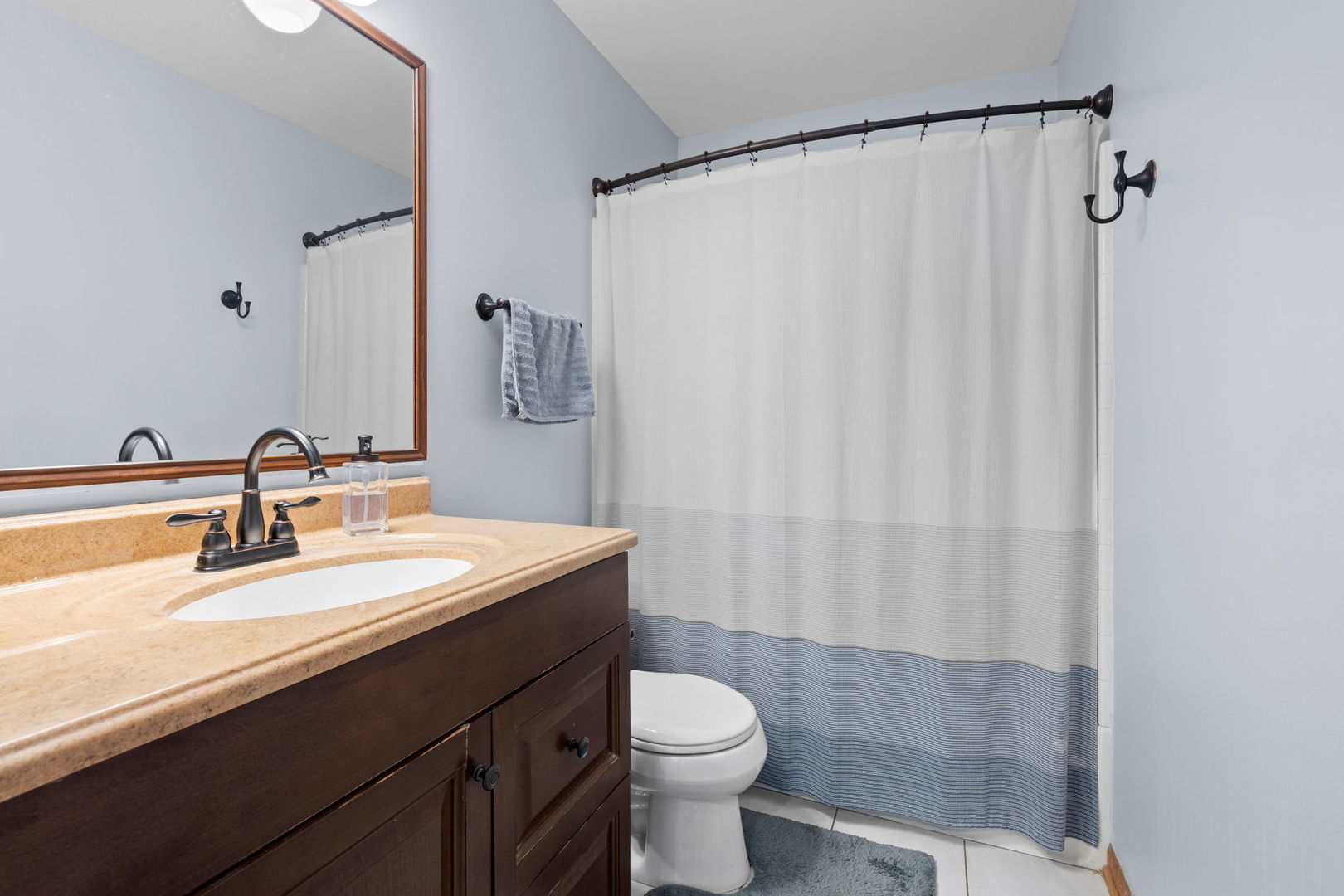 10387 Oxford Drive Property Photo 12