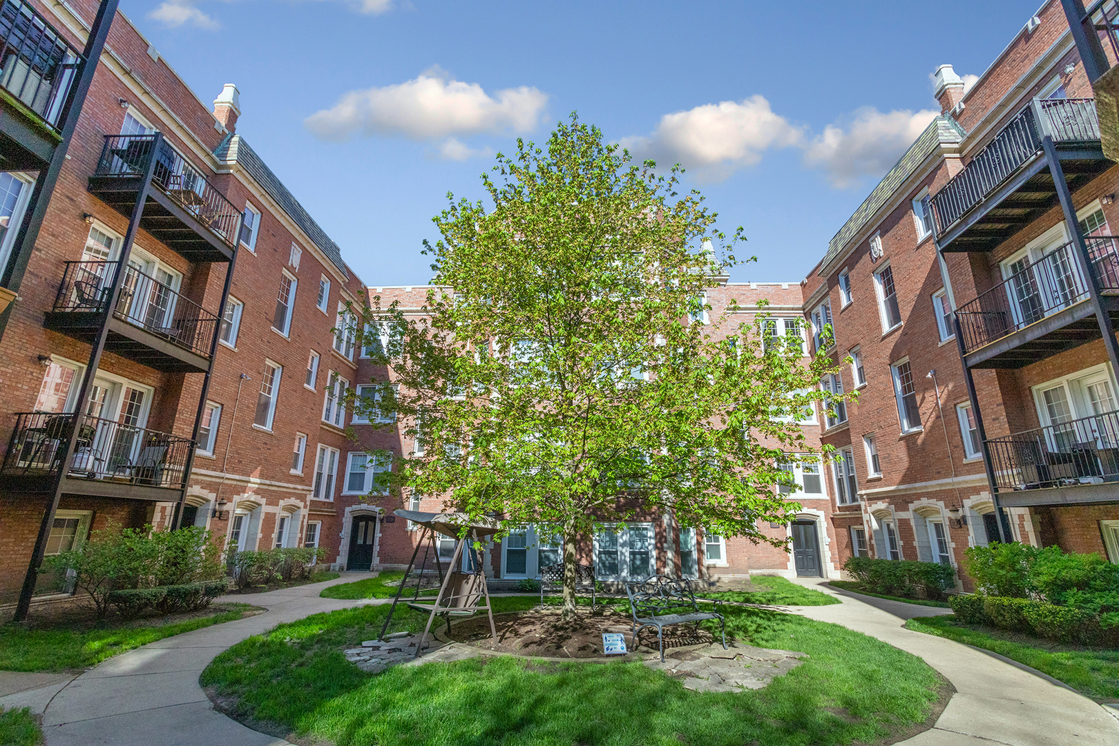 7730 N Ashland Avenue C1 Property Photo 1