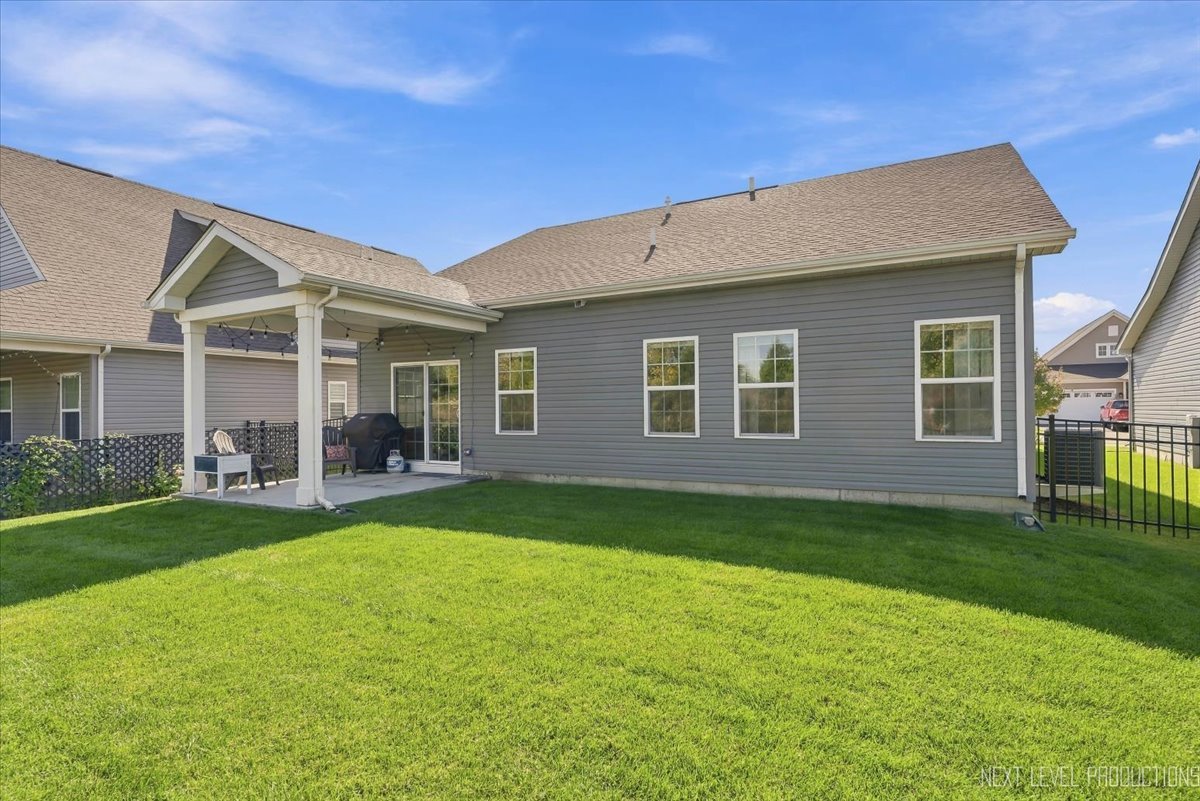 3638 Reddington Circle Property Photo 28