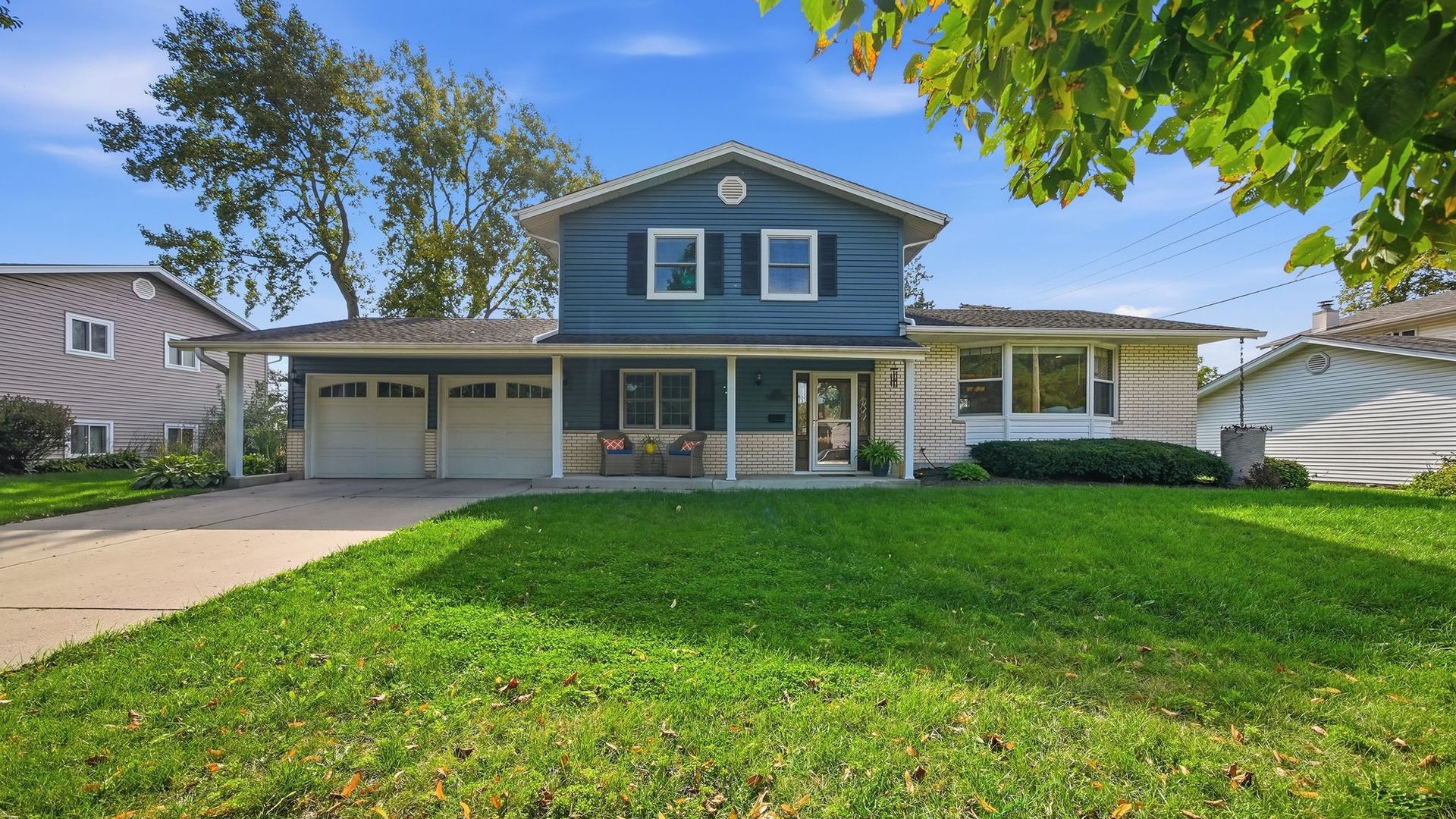 1363 E Kenilworth Avenue Property Photo 1