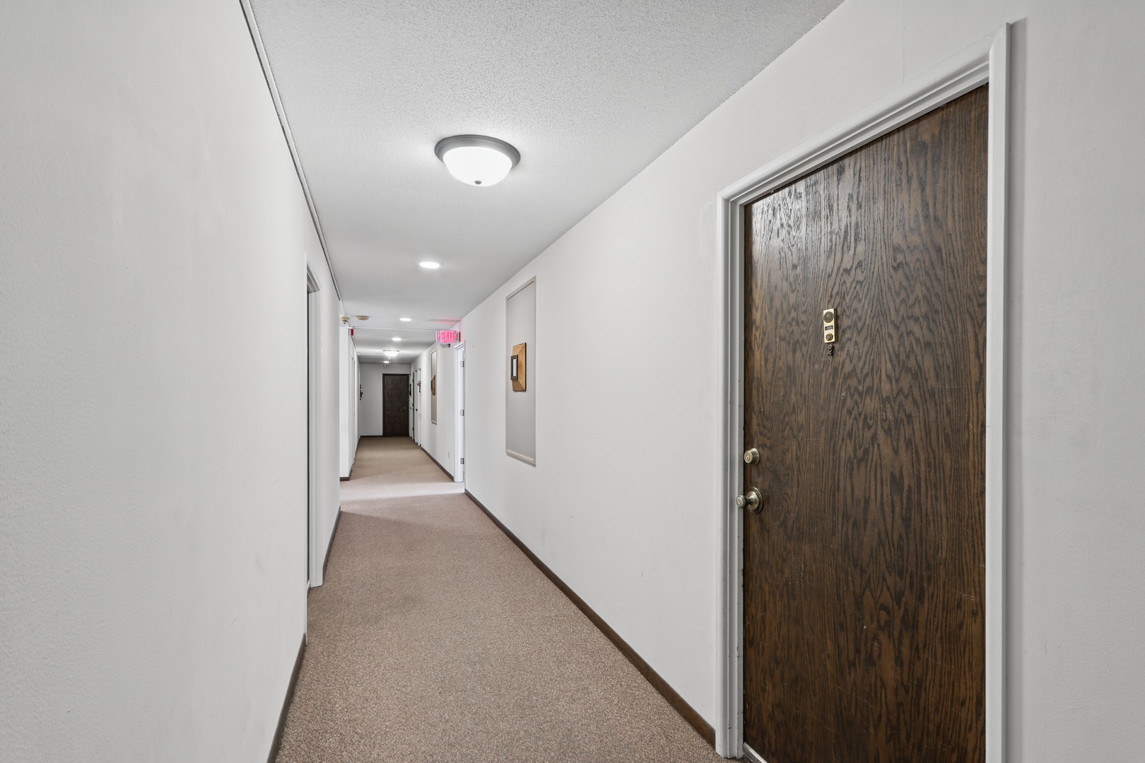 1004 E Harding Drive 201 Property Photo 14