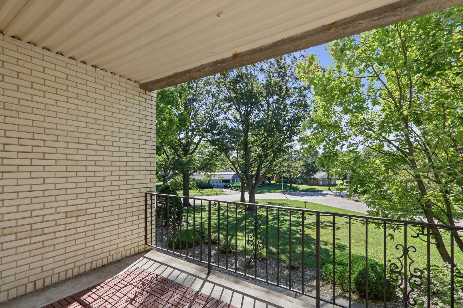 1004 E Harding Drive 201 Property Photo 29