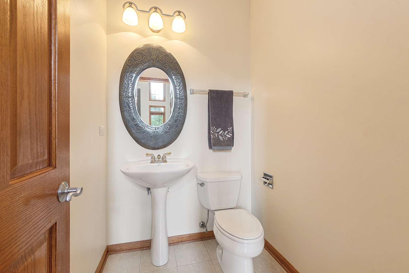 11156 Karen Drive Property Photo 8