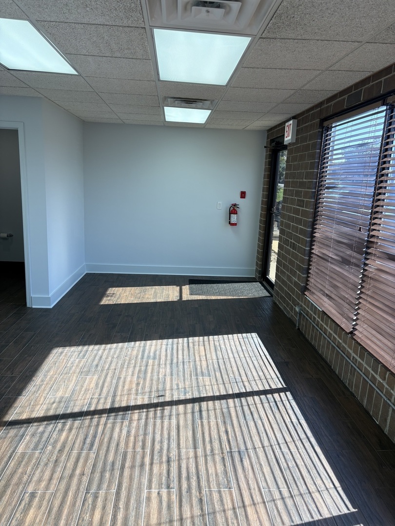 1000 Brown Street 113 Property Photo 3