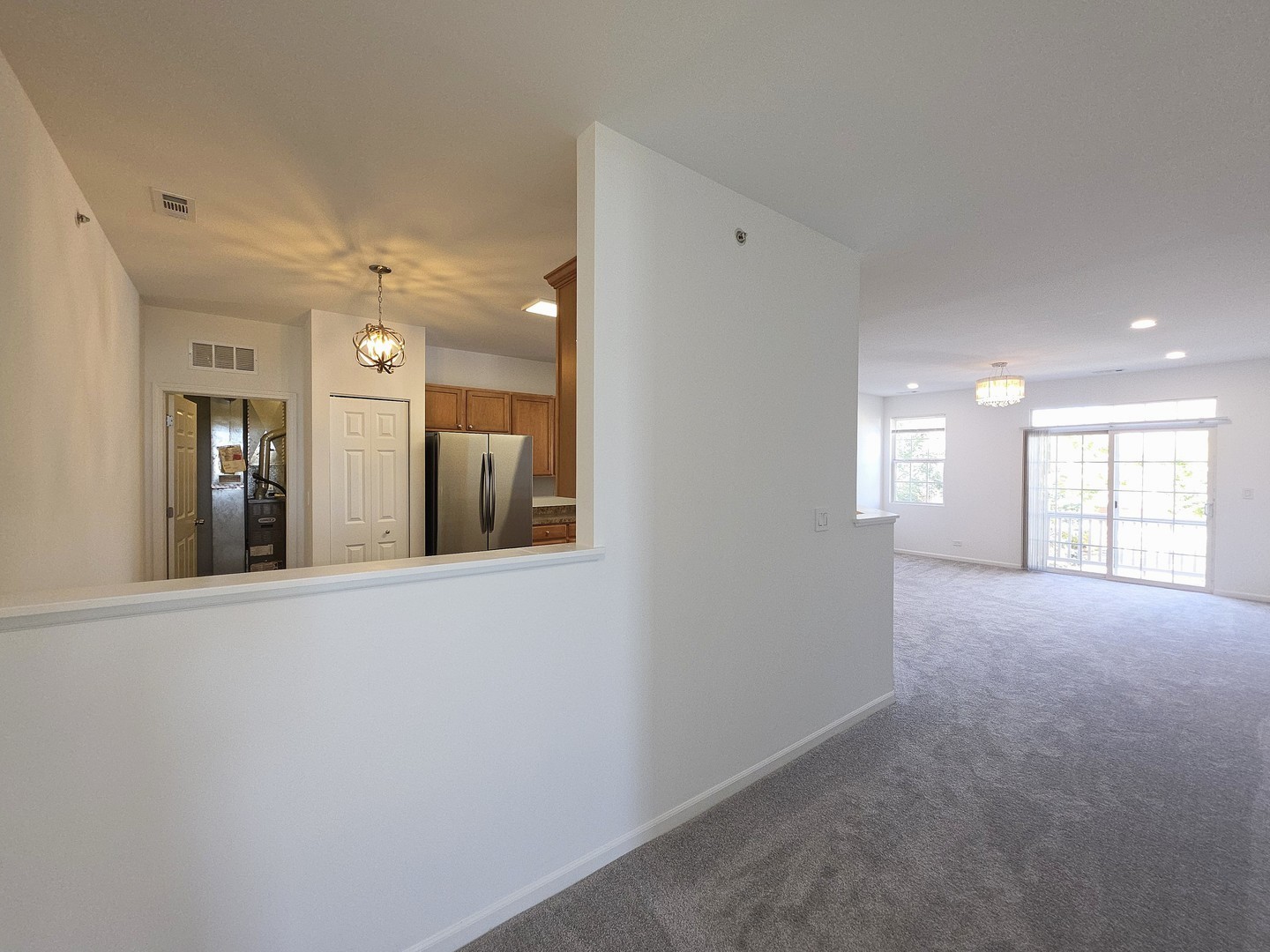 10201 Camden Lane Property Photo 6