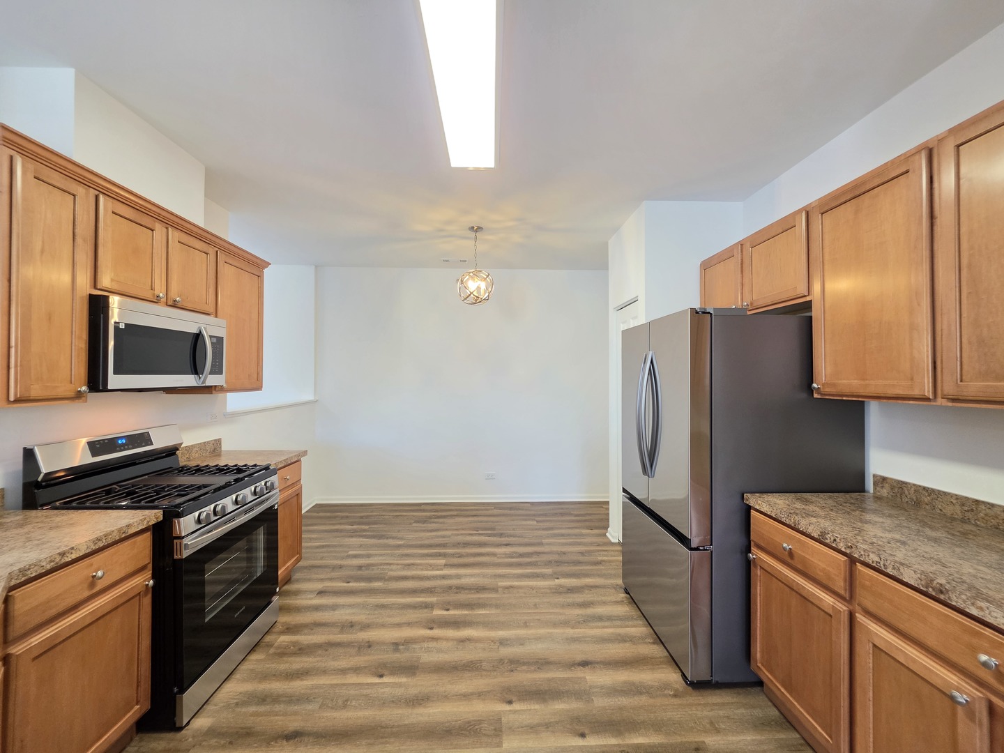 10201 Camden Lane Property Photo 12