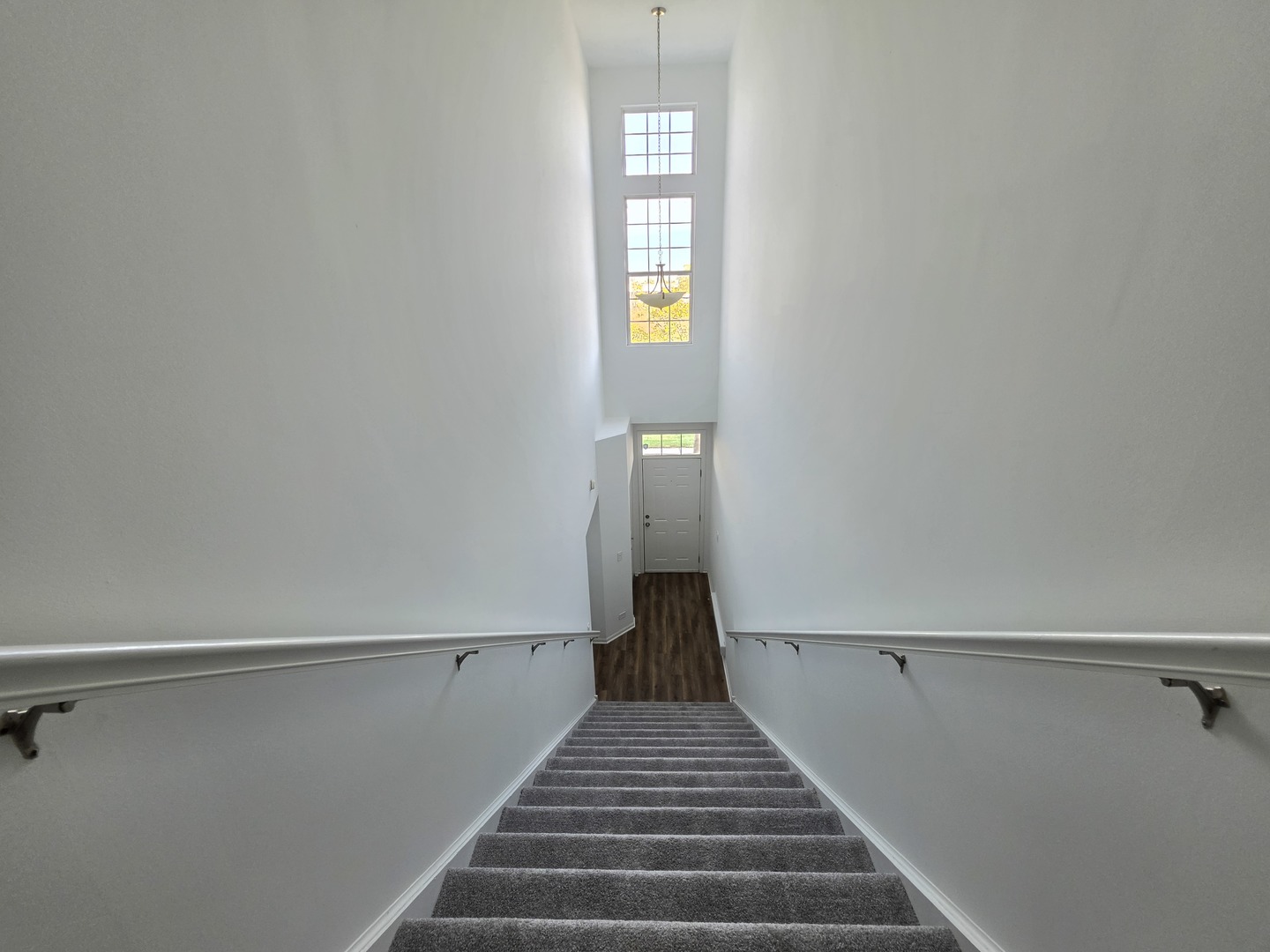 10201 Camden Lane Property Photo 26